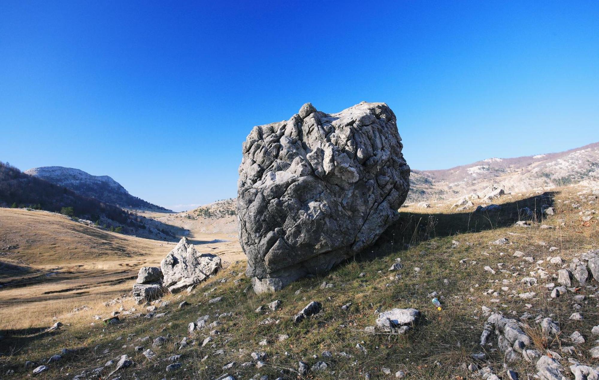 Appartamento Apartman M Knin Esterno foto